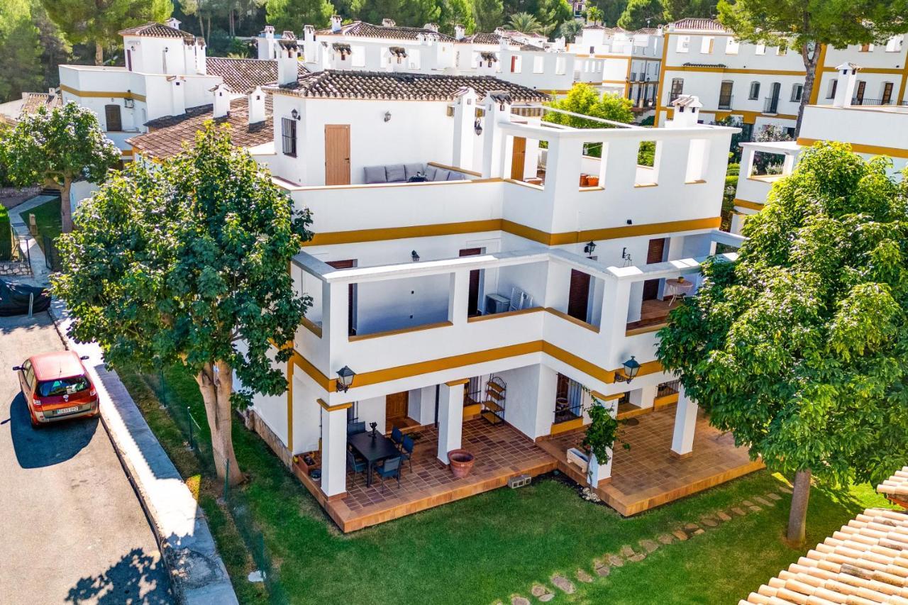 Вилла Ruhiges Eckreihenhaus Mit Pool In La Sella Zarzas One Denia Педрегер Экстерьер фото